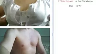 Kõrge kvaliteediga kaadrid seks xxx x kuradi noor tüdruk suhu.