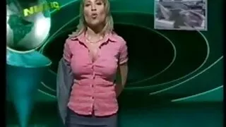 Sõbrannadega lakkuda üksteise pussies. seks video xxx