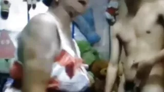 Blond tüdruk masturbates vagiina. seks video gratis
