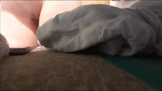 Kukk Tuss Ja vahel stepdaughter ' s tissid. video seks mama
